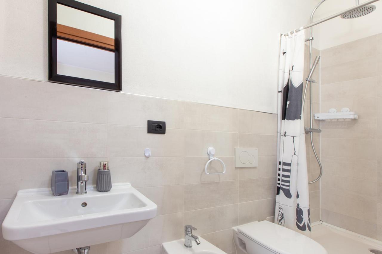Ogliastra Apartment Rooms Кальяри Экстерьер фото